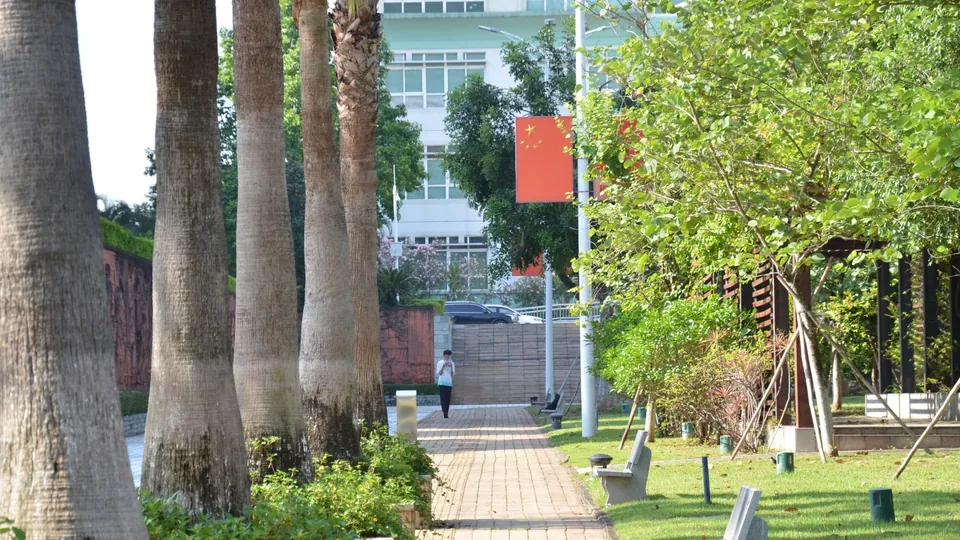 广州中医药大学校园环境