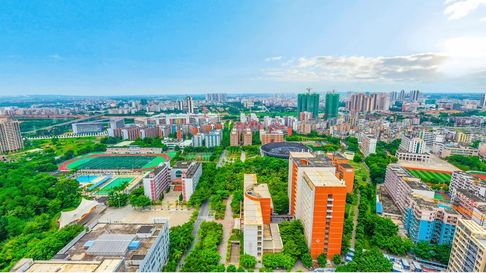 岭南师范学院院校资料缩略图
